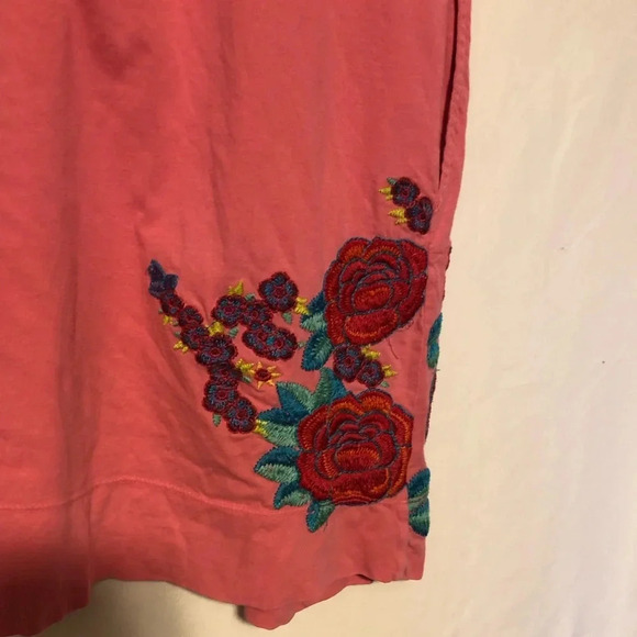 Johnny Was JW Los Angeles floral embroidered dress - Picture 6 of 6